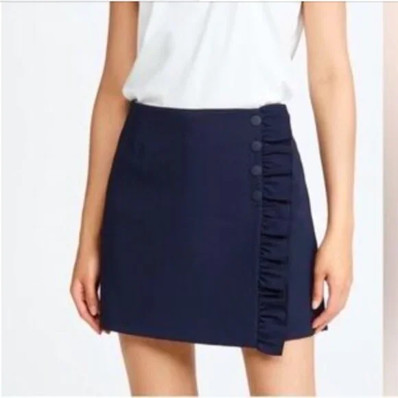 Tory Burch Tech Twill Golf Skort Size XL Navy Blue Ruffle Skirt Shorts Sporty - Picture 1 of 14